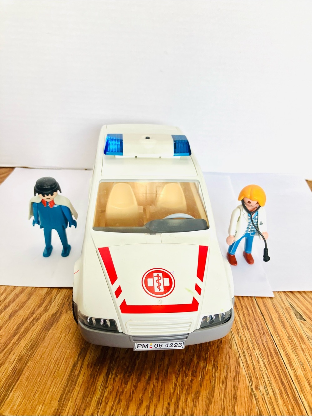 Playmobil Vintage Emergency Vehicle Lights Work Incomplete No Accessories